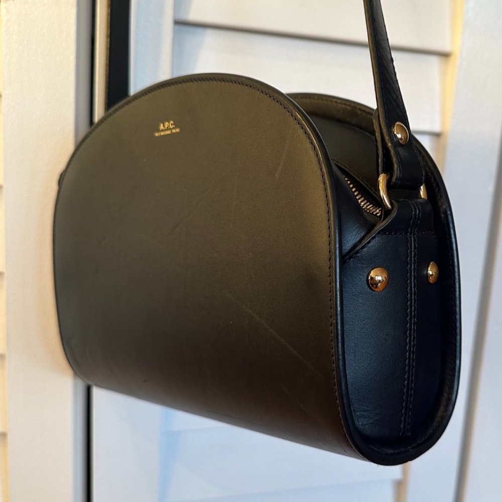 A.P.C. Demi Lune Leather Bag | Navy blue